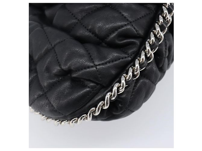 Borsa a tracolla CHANEL Matelasse con catena in pelle d'agnello nera e argento CC Auth ka6097SAV Nero - vista 9