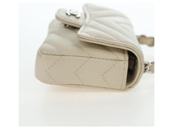 Borsa CHANEL Classic Mini Chain Bag V-stitch in pelle d'agnello Beige Argento CC Auth bs36939M - vista 5