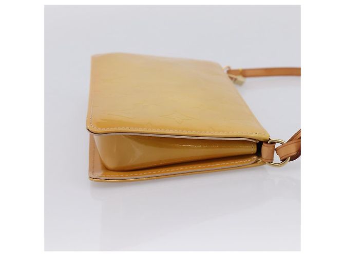 LOUIS VUITTON Monogram Vernis Lexington Pouch Beige M91010 LV Auth 202659A - vista 4