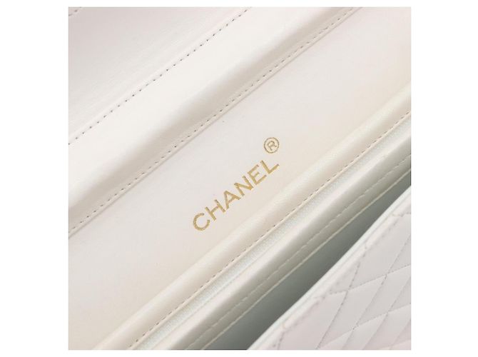 Bolso de hombro CHANEL Chain Matelasse de piel de cordero Blanco Gold CC Auth 200466V Dorado - vista 19