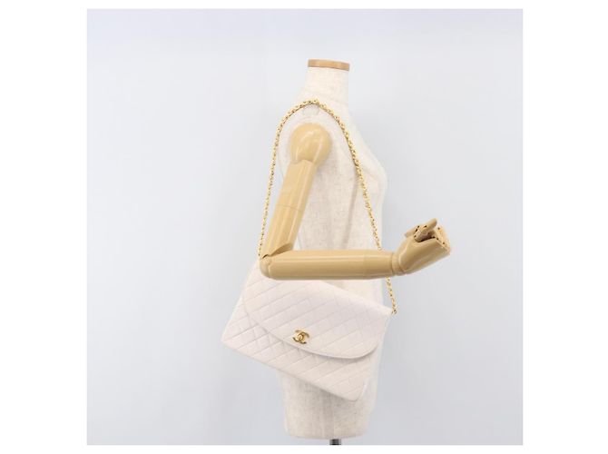 Bolso de hombro CHANEL Chain Matelasse de piel de cordero Blanco Gold CC Auth 200466V Dorado - vista 27