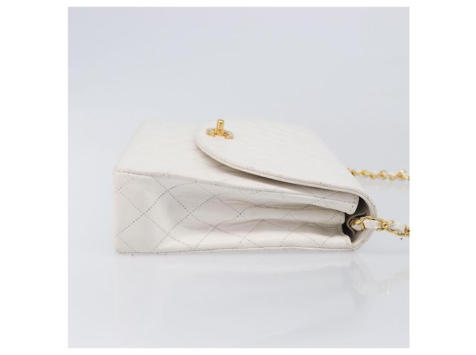 Bolso de hombro CHANEL Chain Matelasse de piel de cordero Blanco Gold CC Auth 200466V Dorado - vista 3