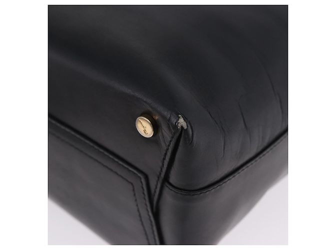 Borsa a tracolla Salvatore Ferragamo Vala in pelle nera e oro Auth ka6109 Nero - vista 10