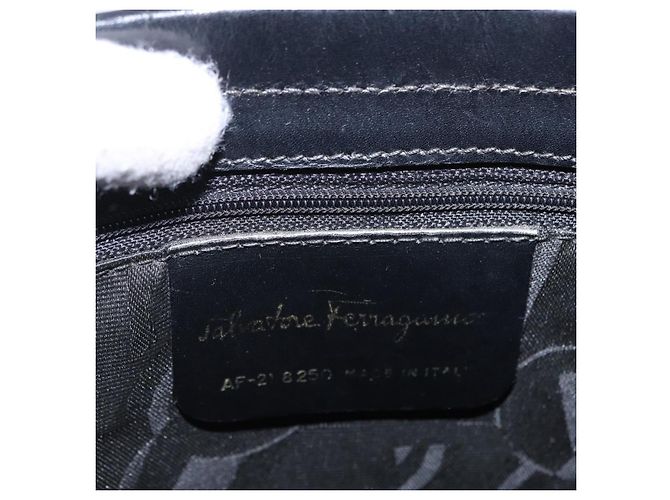 Borsa a tracolla Salvatore Ferragamo Vala in pelle nera e oro Auth ka6109 Nero - vista 12