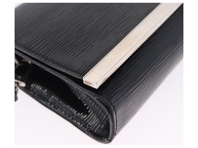 Borsa LOUIS VUITTON Electric epi Pochette Sevigne Black M4055N LV Auth 200421V Nero - vista 15
