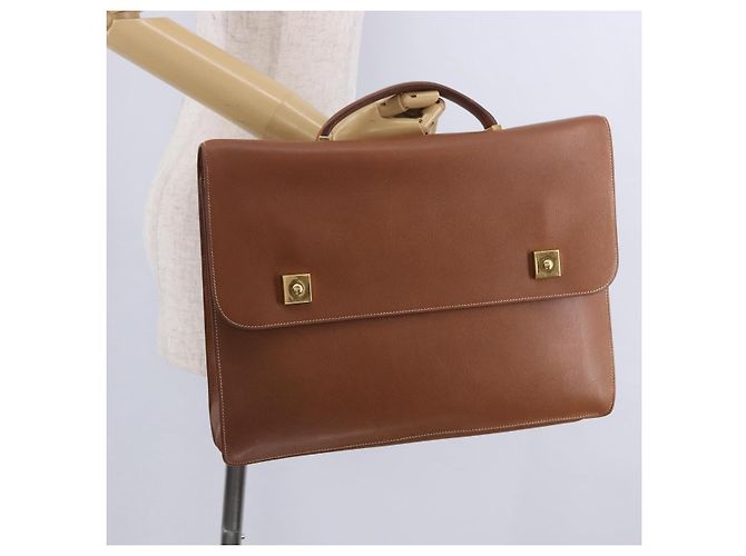 Hermès Borsa Business HERMES Danube 38 in Pelle Brown Gold Auth bs37017 Marrone D'oro - vista 24