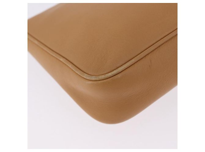 Salvatore Ferragamo Accessory Pouch Leather Beige Silver Auth 201289A Silvery - view 18