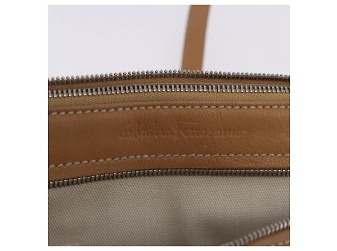 Salvatore Ferragamo Accessory Pouch Leather Beige Silver Auth 201289A Silvery - view 26