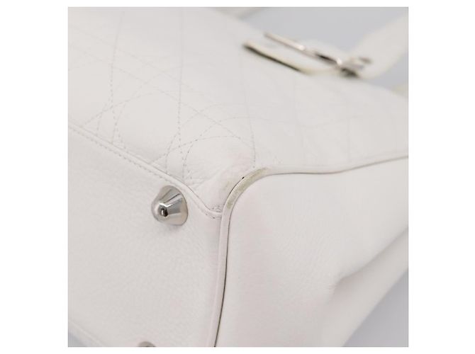 Borsa Christian Dior Canage in pelle bianca e argento Auth mr2872V Bianco - vista 9