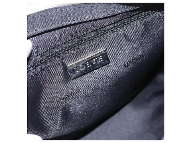 LOEWE Handtasche aus Leder weiß silber authentisch 203231A - Ansicht 17