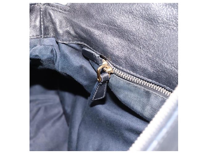 Borsa a mano Miu Miu in pelle 2way Nero Oro Auth 203800V D'oro - vista 23