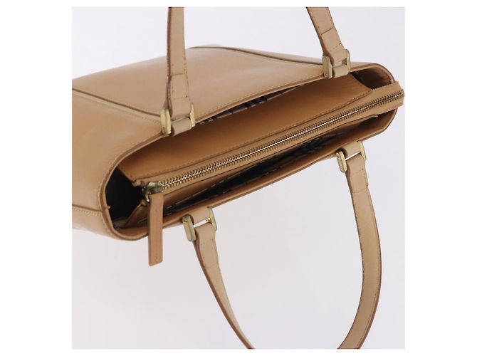 Borsa a mano BURBERRY in pelle beige tono oro Auth ti4017 - vista 14