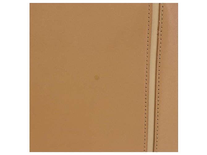 Borsa a mano BURBERRY in pelle beige tono oro Auth ti4017 - vista 2