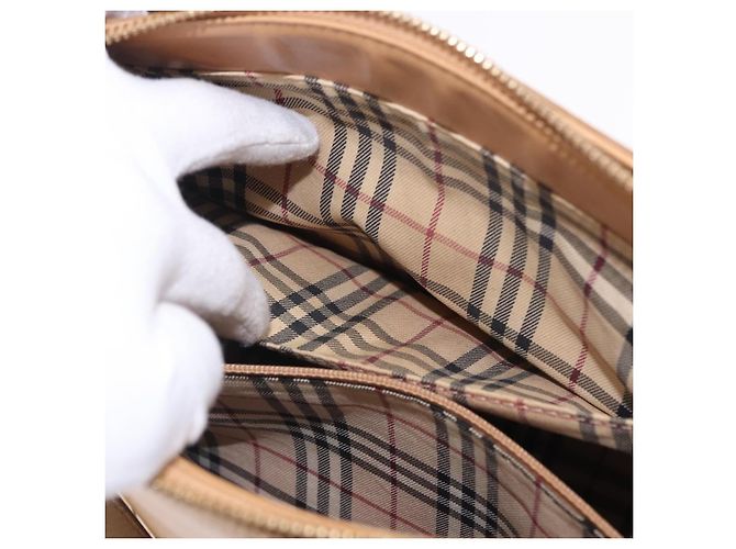 Borsa a mano BURBERRY in pelle beige tono oro Auth ti4017 - vista 28