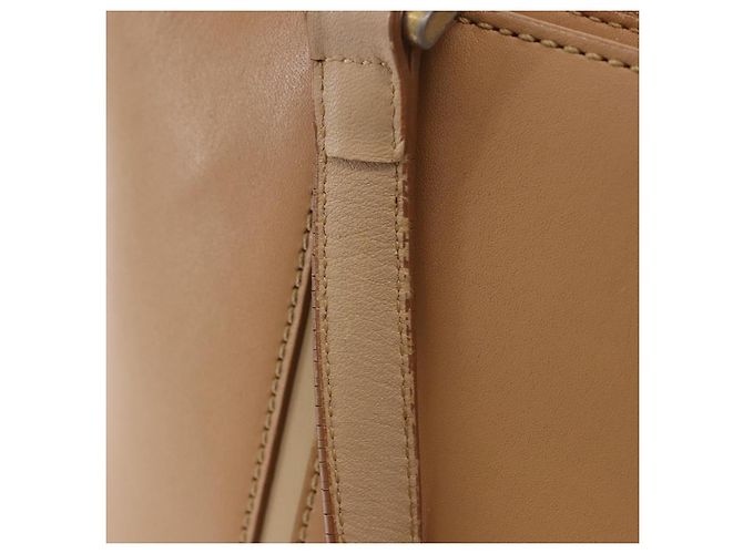 Borsa a mano BURBERRY in pelle beige tono oro Auth ti4017 - vista 9