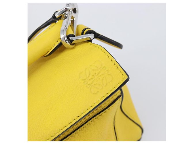 LOEWE x Studio Ghibli Mon Voisin Totoro M Totoro Puzzle Bag Mini Auth 167566SM Argenté Jaune - vue 21