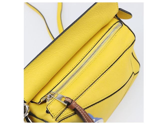 LOEWE x Studio Ghibli Mon Voisin Totoro M Totoro Puzzle Bag Mini Auth 167566SM Argenté Jaune - vue 22
