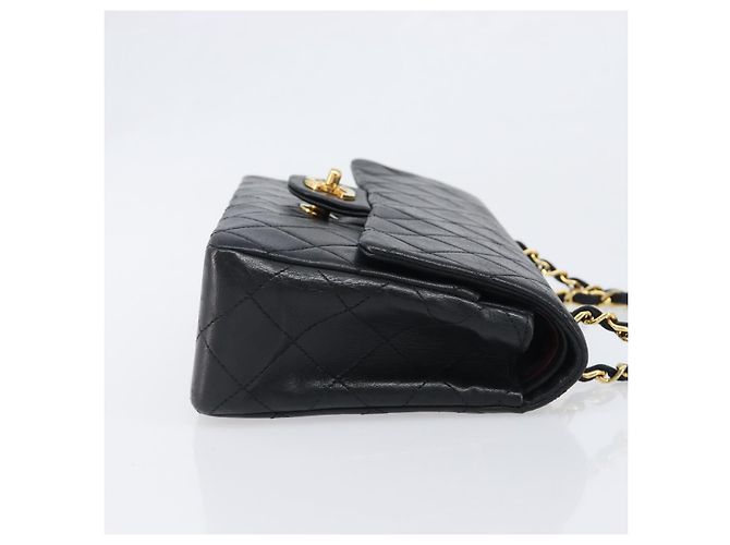 Borsa a tracolla CHANEL Chain Matelasse 23 in pelle d'agnello nera e oro CC Auth 200493SAM Nero D'oro - vista 3