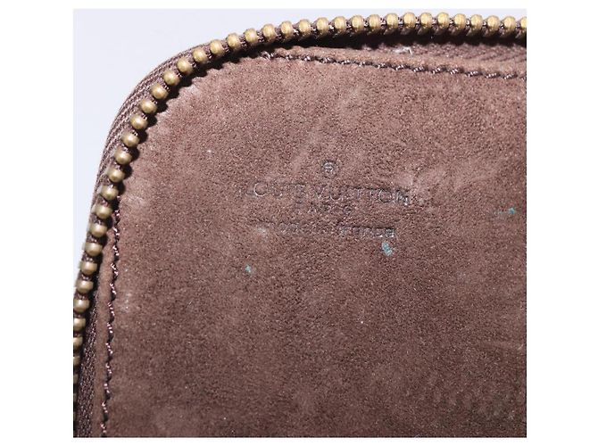 LOUIS VUITTON Monogram Pochette Monte Carlo Jewelry Box M47350 LV Auth 201397A Monogramme - vue 18