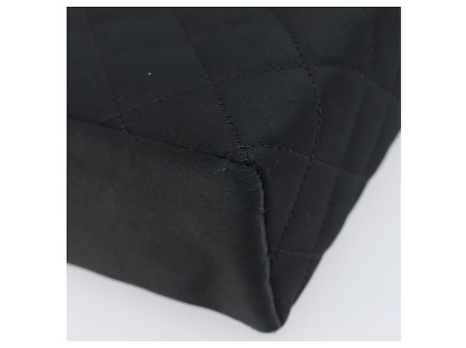 Borsa a tracolla CHANEL Matelasse con catena in raso nero con CC dorato Auth 200529V D'oro - vista 16