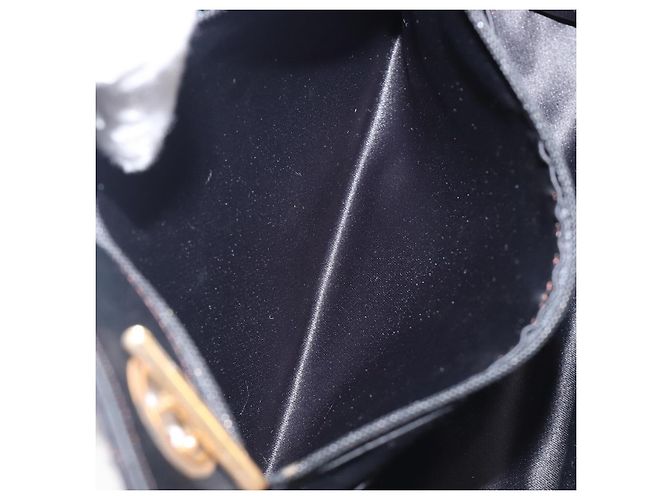 Borsa a tracolla CHANEL Matelasse con catena in raso nero con CC dorato Auth 200529V D'oro - vista 24