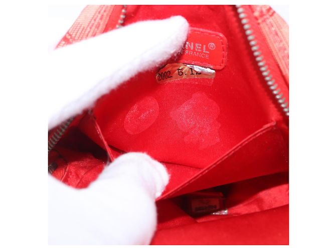 CHANEL New Travel Line Pouch Canvas Red Silver CC Auth 202970 Argento Rosso - vista 20