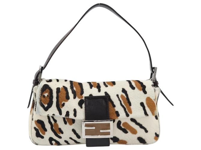 Borsa a tracolla FENDI Mamma Baguette in pelle Harako Beige Silver Auth 202898SAM Argento - vista 13