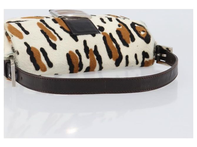 Borsa a tracolla FENDI Mamma Baguette in pelle Harako Beige Silver Auth 202898SAM Argento - vista 7