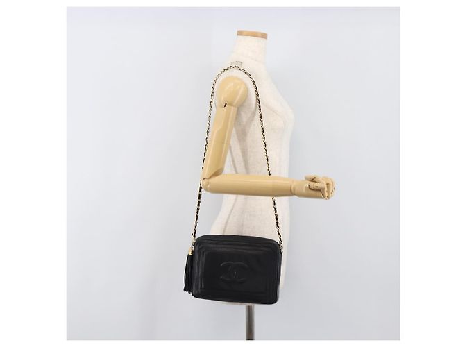 Borsa a tracolla CHANEL Matelasse con catena in pelle d'agnello nera e oro CC Auth 200959V Nero D'oro - vista 24