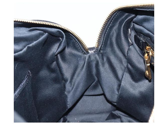 Borsa Miu Miu Vitellolux Matelassé in pelle 2way Nero Tono Oro Auth 202629V - vista 23
