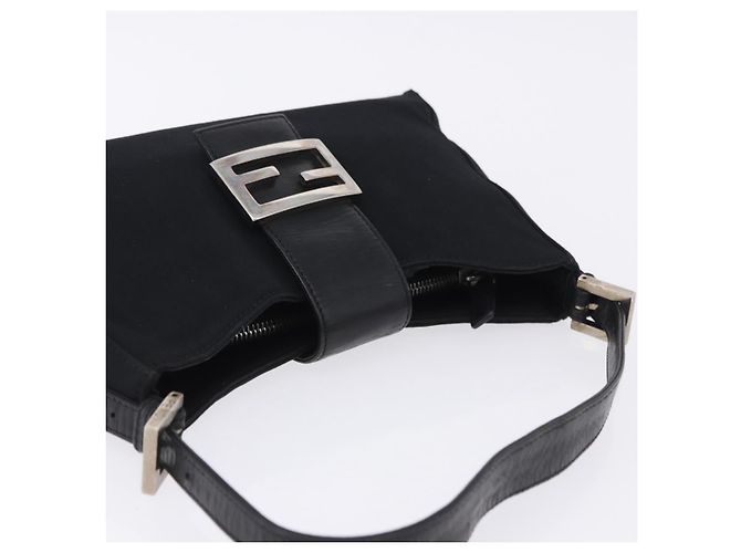 Borsa a tracolla FENDI Mamma Baguette in jersey di cotone nero e argento Auth 203020V - vista 6