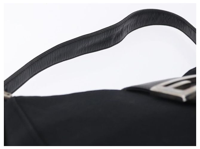 Borsa a tracolla FENDI Mamma Baguette in jersey di cotone nero e argento Auth 203020V - vista 8