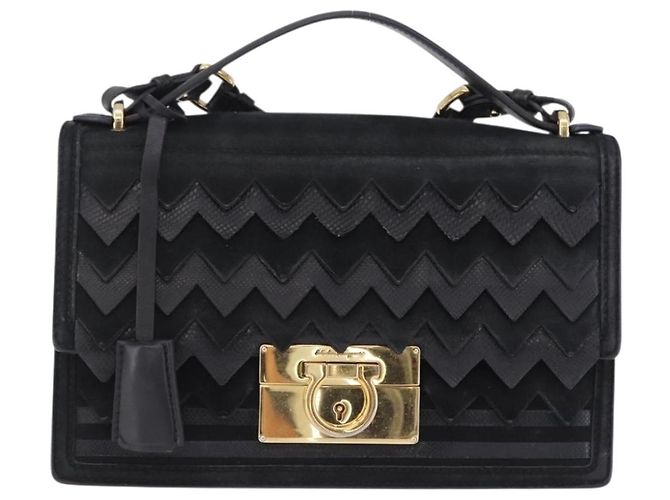 Borsa Salvatore Ferragamo Gancini in camoscio 2way nera tono oro Auth ka6147 Nero - vista 13
