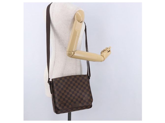 LOUIS VUITTON Damier Ebene District PM Shoulder Bag N41213 LV Auth 201434V - vista 27