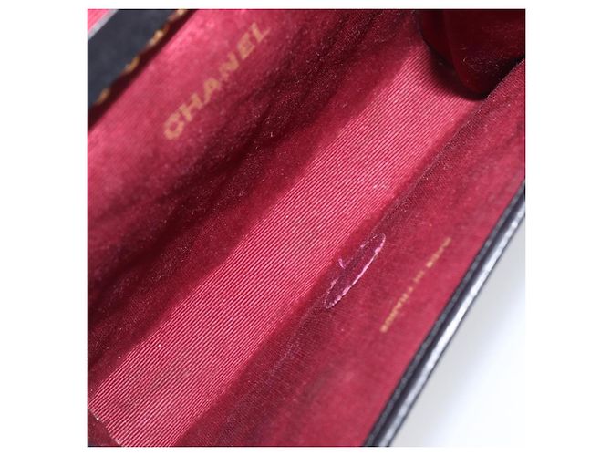 Borsa a tracolla CHANEL Matelasse con catena in pelle d'agnello nera e oro CC Auth 200579V Nero D'oro - vista 12