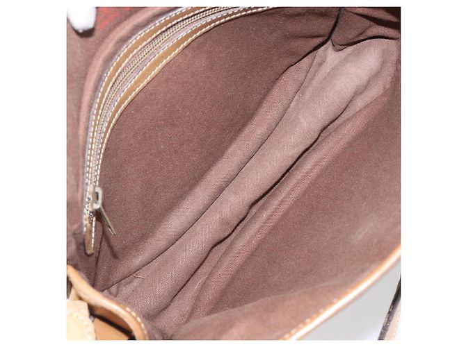 Borsa a tracolla LOEWE in pelle beige tono oro Auth ka6169 - vista 12