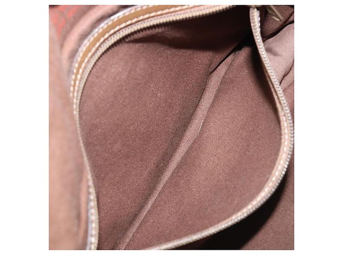 Borsa a tracolla LOEWE in pelle beige tono oro Auth ka6169 - vista 25
