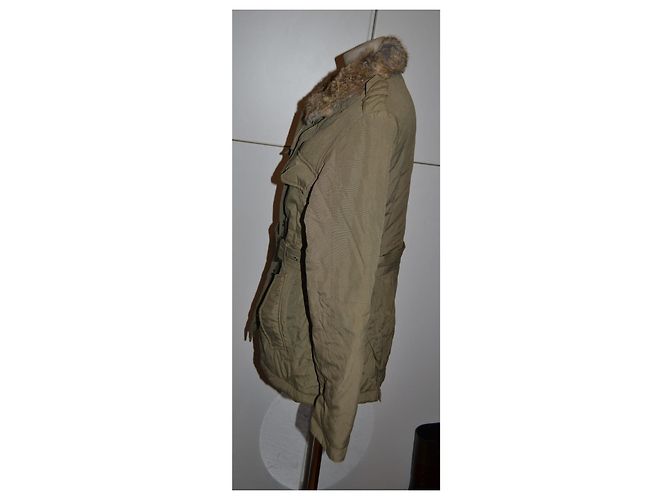 Parka Woolrich para mujer con ribete de piel, Caqui - vista 4