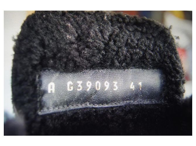 Stivali Chanel in tela nera e pelle logo CC Nero D'oro - vista 7