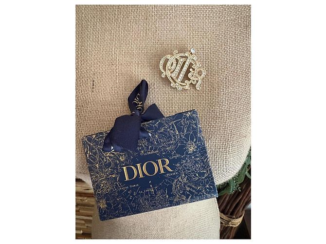 Spilla Christian Dior Monogramma CD Dorata con Cristalli D'oro - vista 7