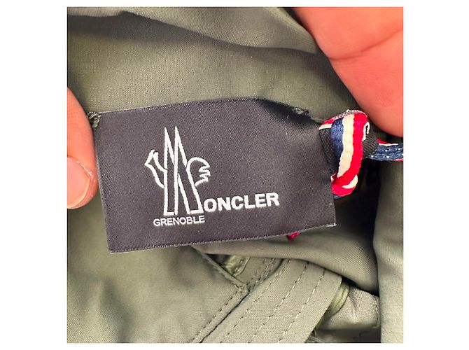 Moncler Grenoble Half-Zip Pullover aus Olive Nylon Grün Olivgrün - Ansicht 15