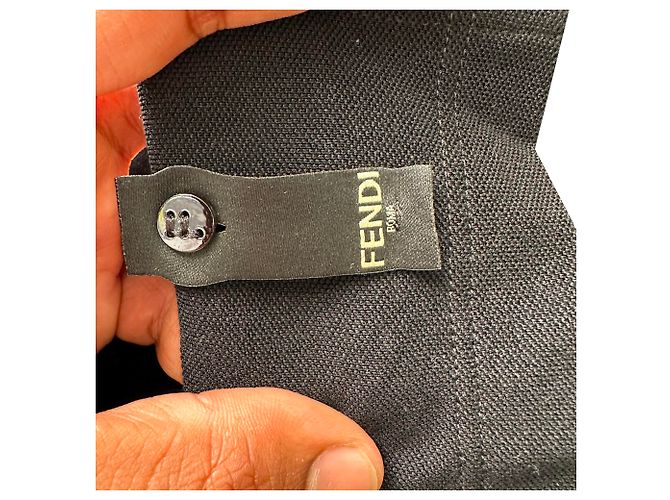 Fendi Polohemd aus schwarzer Baumwolle mit besticktem Logo - Ansicht 12