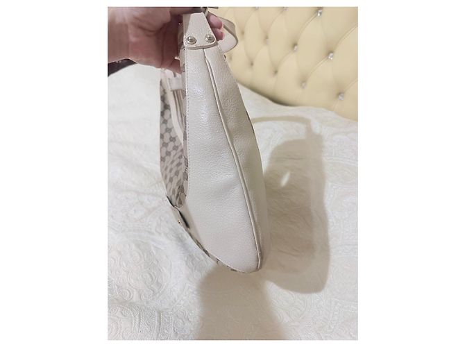 Borsa a spalla Gucci in tela GG Supreme e pelle beige Marrone - vista 10