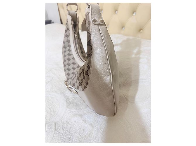 Borsa a spalla Gucci in tela GG Supreme e pelle beige Marrone - vista 11