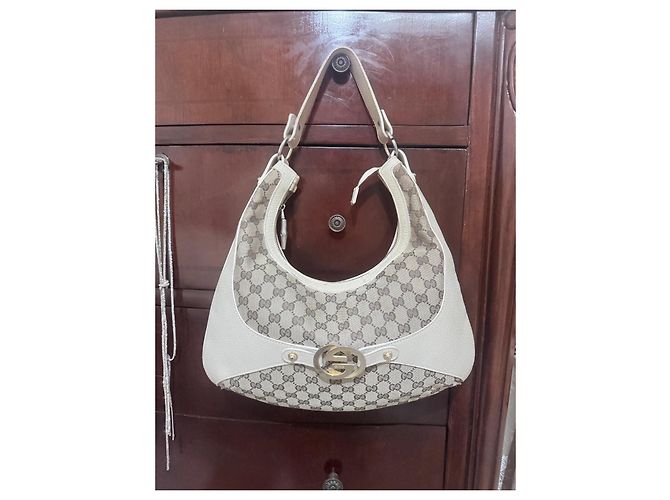 Borsa a spalla Gucci in tela GG Supreme e pelle beige Marrone - vista 3