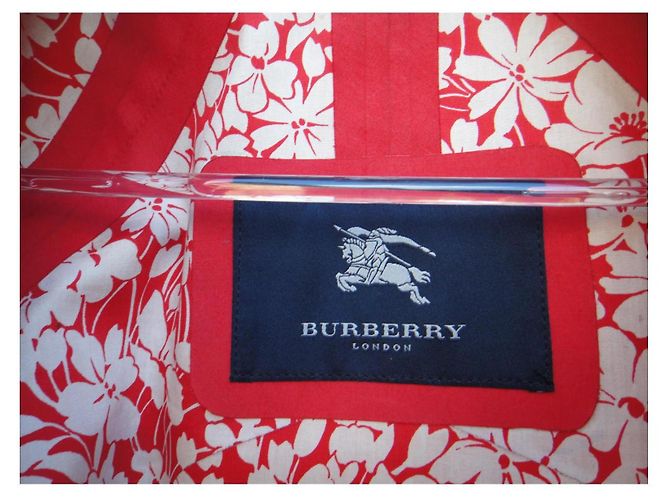 Burberry Impermeable Mackintosh Rojo Forro Floral Roja - vista 4