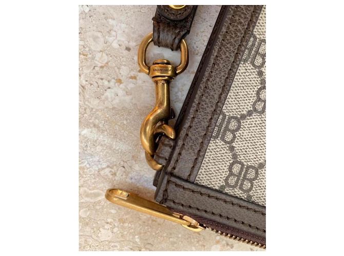 Balenciaga x Gucci The Hacker Project Clutch Monogramma BB Marrone Rosso Beige Verde - vista 3