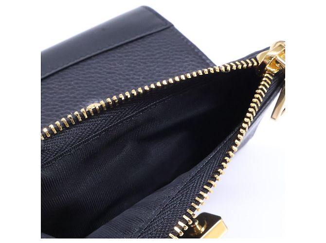 Miu Miu Leder Tri-fold Geldbörse Schwarz - Ansicht 8