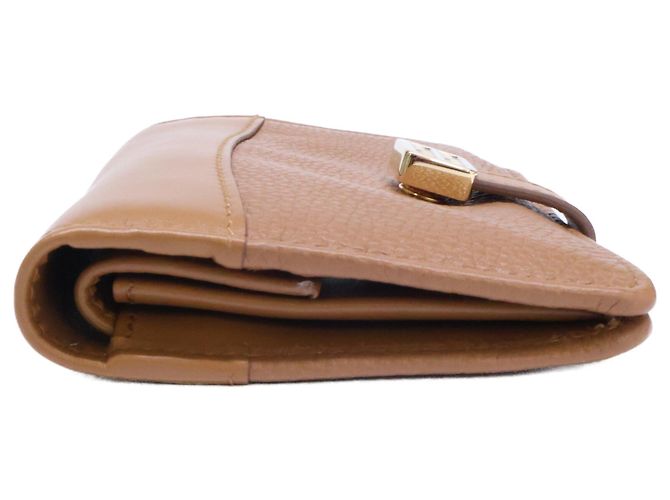 Miu Miu Bi-fold Wallet in Caramel - Ansicht 2