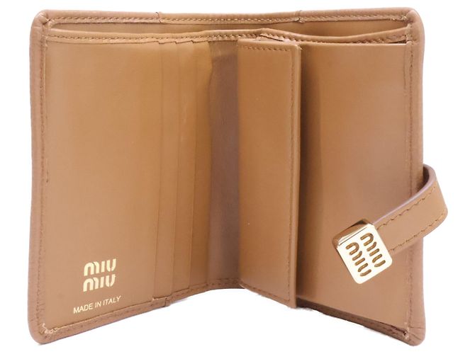 Miu Miu Bi-fold Wallet in Caramel - Ansicht 7